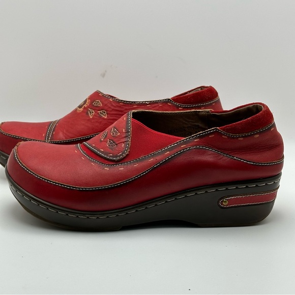 L' Artiste by Spring Step Burbank Slip On Red Sz 41 Cut Laser soft comfy retro - Picture 5 of 12